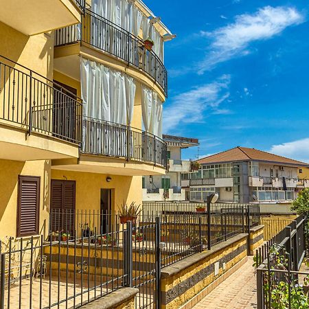 Villetta Desiderio Apartment Giardini-Naxos Zewnętrze zdjęcie